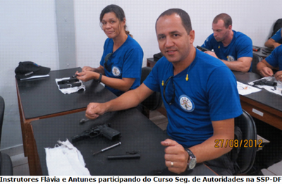 Policiais Flávia e Antunes
