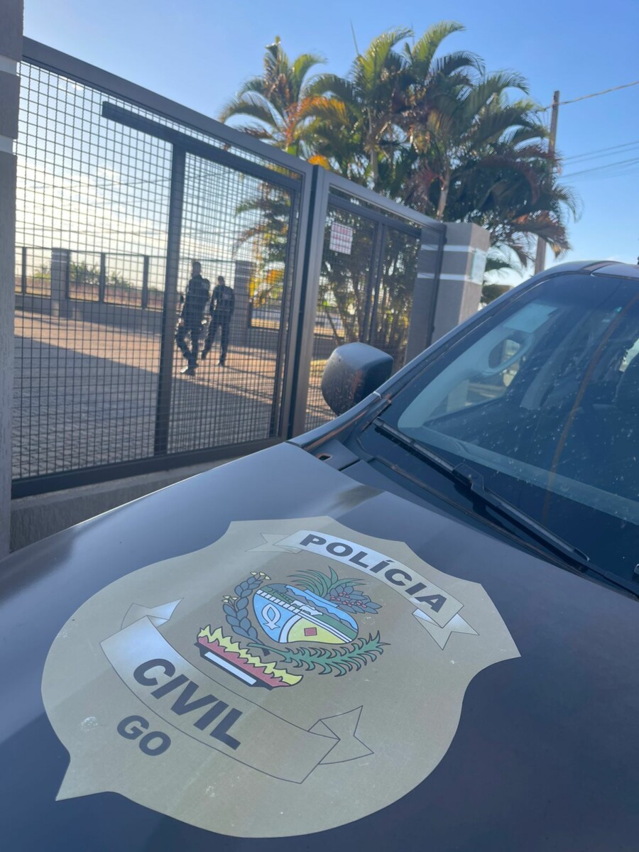 Mulher de pastor, que participava de atos libidinosos contra fiéis, é presa em Anápolis