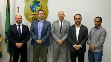 Direção da Polícia Civil recebe visita de secretário da Casa Civil