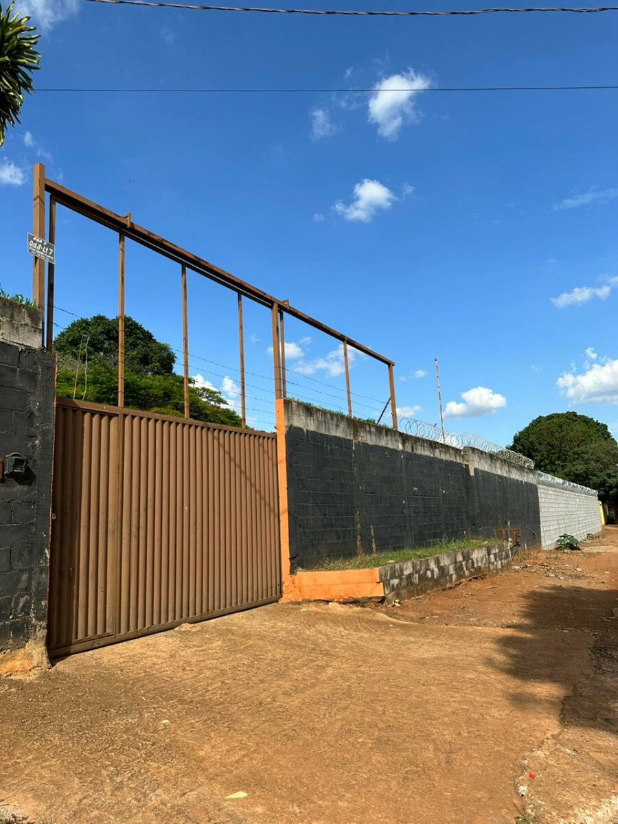 Operação integrada fecha clínica que mantinha pessoas em cárcere privado, em Anápolis