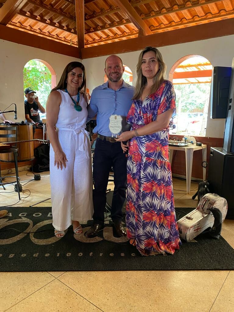 Direção-Geral visita 16ª DRP e homenageia delegada regional de Trindade