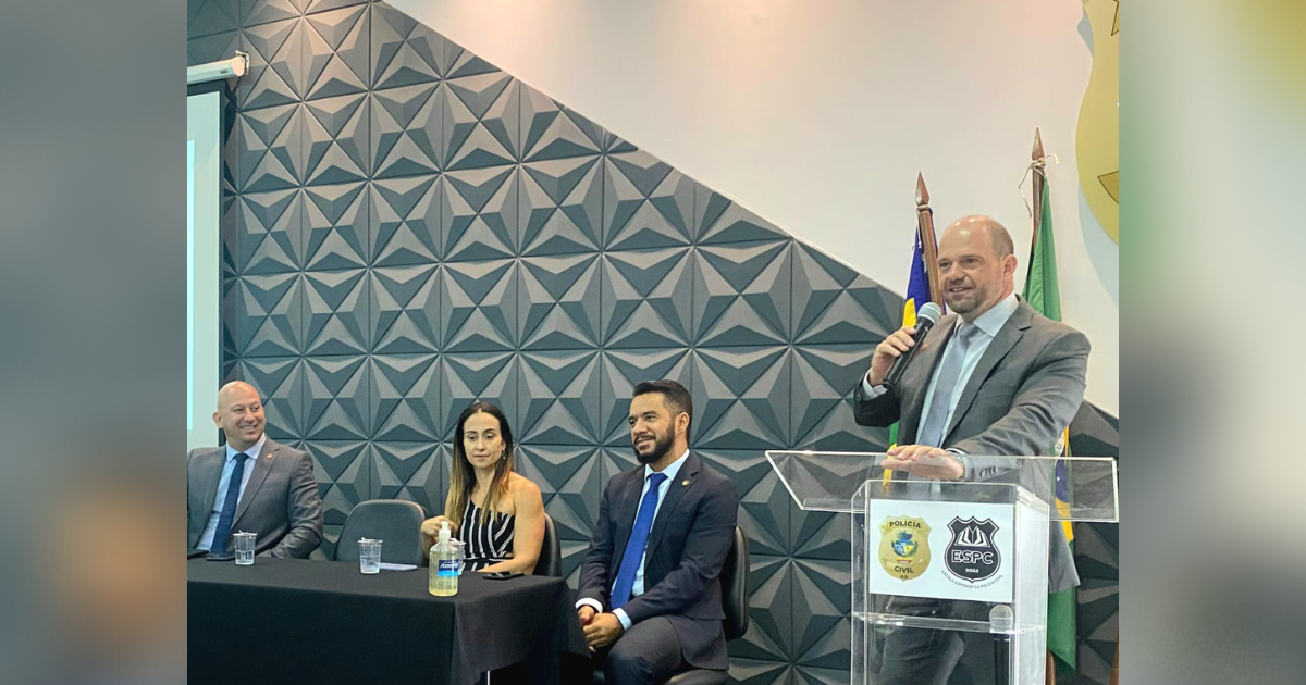 Direção da PCGO realiza reunião com regionais e especializadas