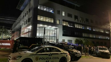Operação integrada mobiliza 130 policiais em GO e RJ contra investigados por homicídio e outros crimes