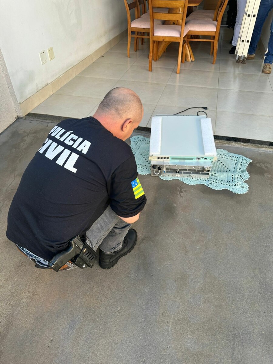 Polícia Civil recupera transmissor de televisão furtado de emissora em Trindade