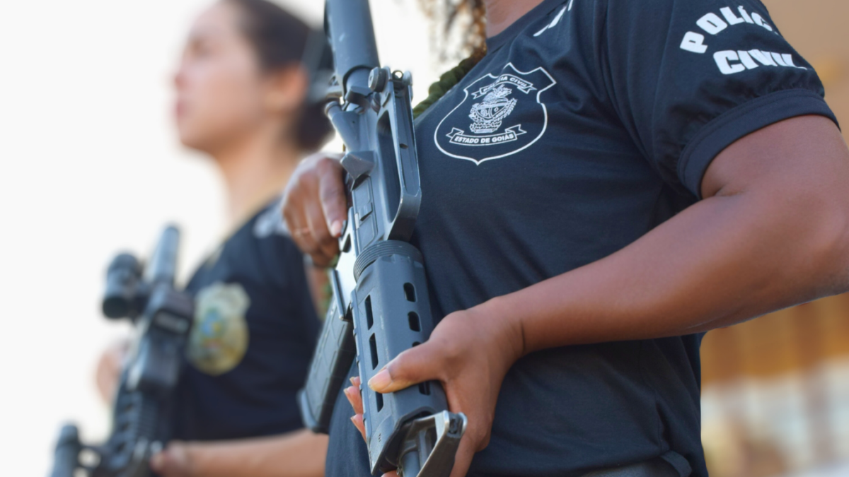 Golpe do Pix: Mulher é presa após se passar por filha de vítima e aplicar golpe de quase R$ 2 mil