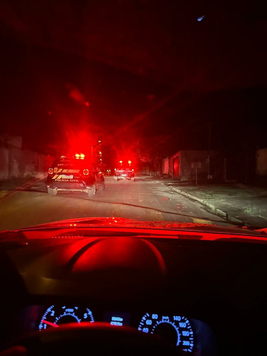 PCGO faz operação em Amaralina contra comerciante por ameaçar pessoas com arma de fogo