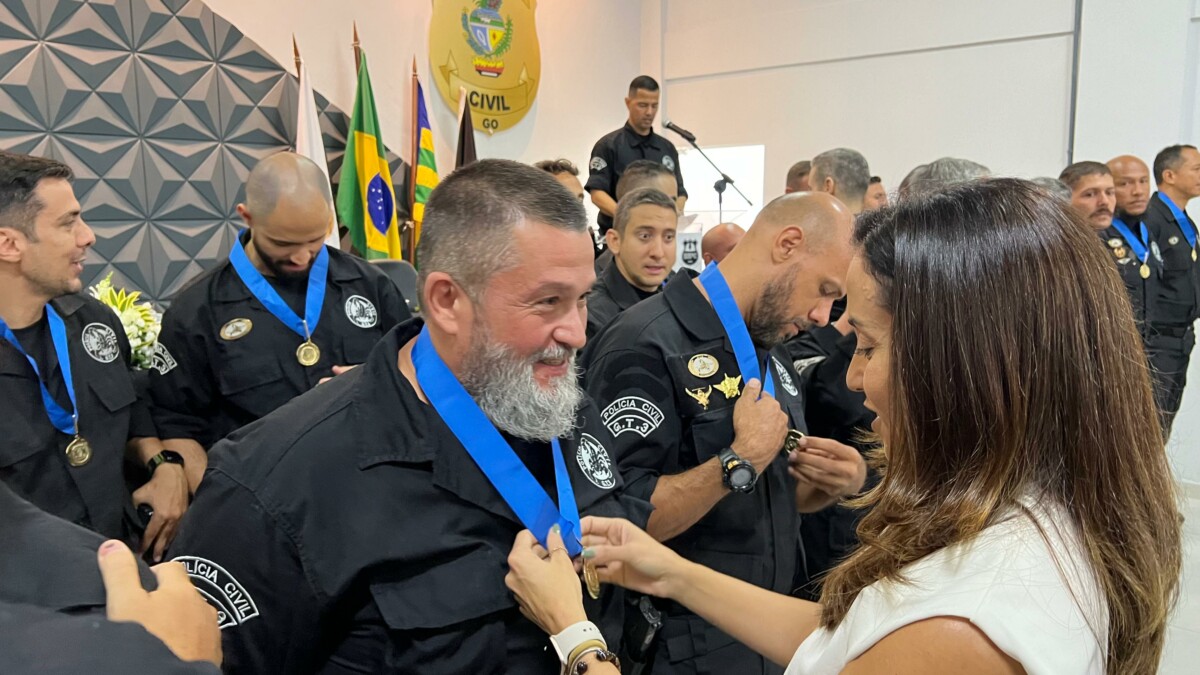 Polícia Civil comemora 25 anos da CORE/GT3 em evento com governador Caiado
