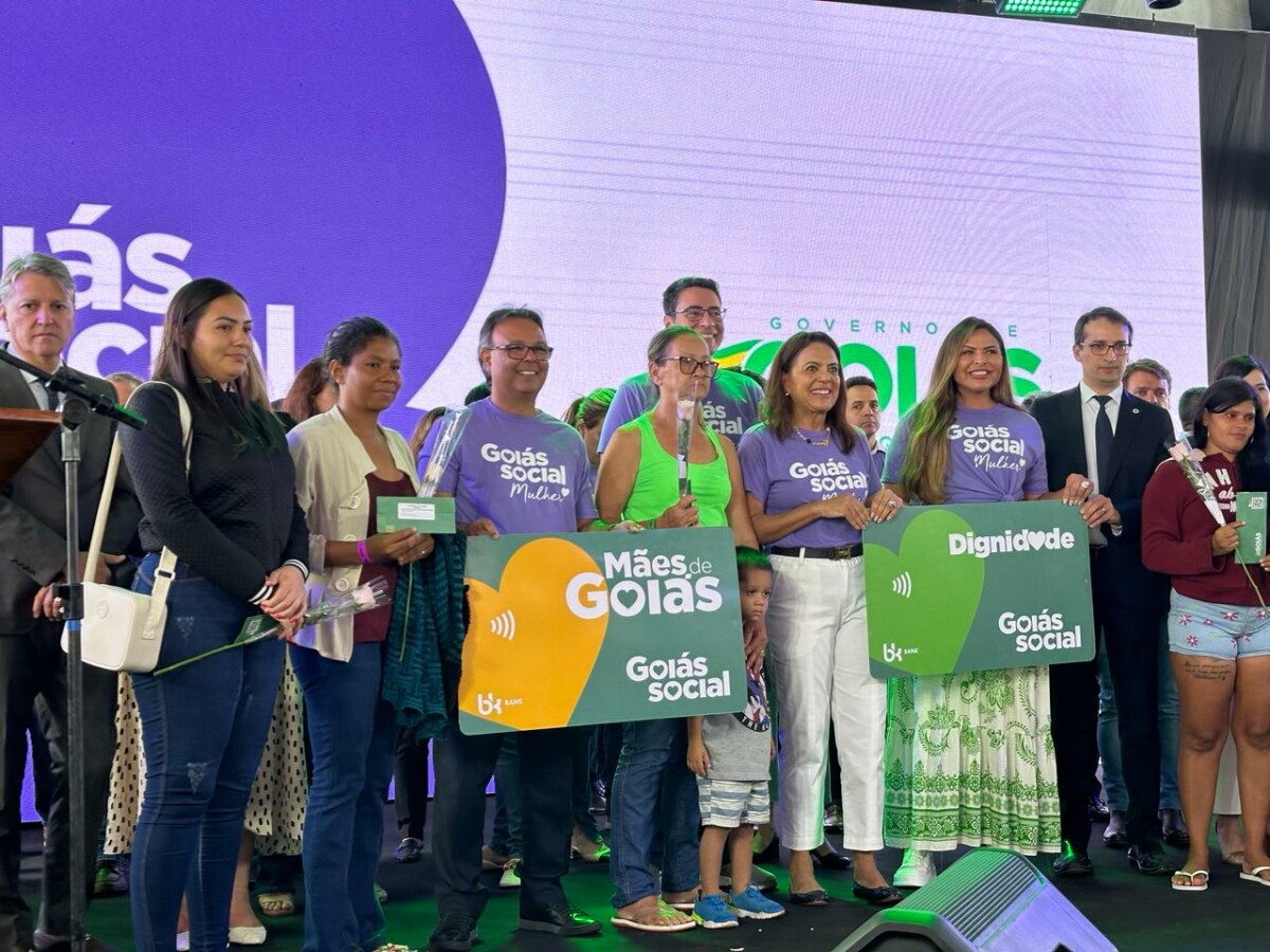 Polícia Civil participa da primeira edição do Goiás Social Mulher na Praça Cívica