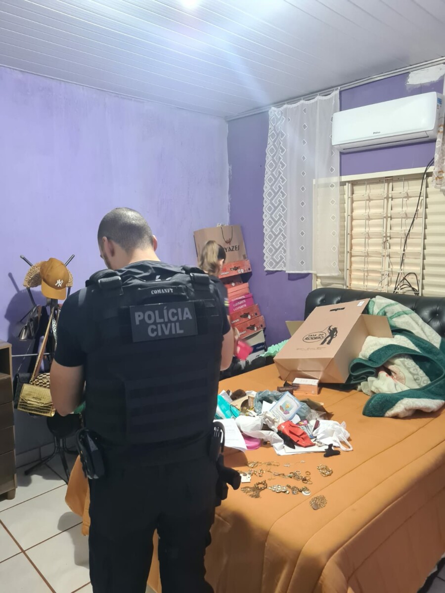 PCGO recupera objetos furtados por cuidadora que trabalhou para idosa, em Goiatuba