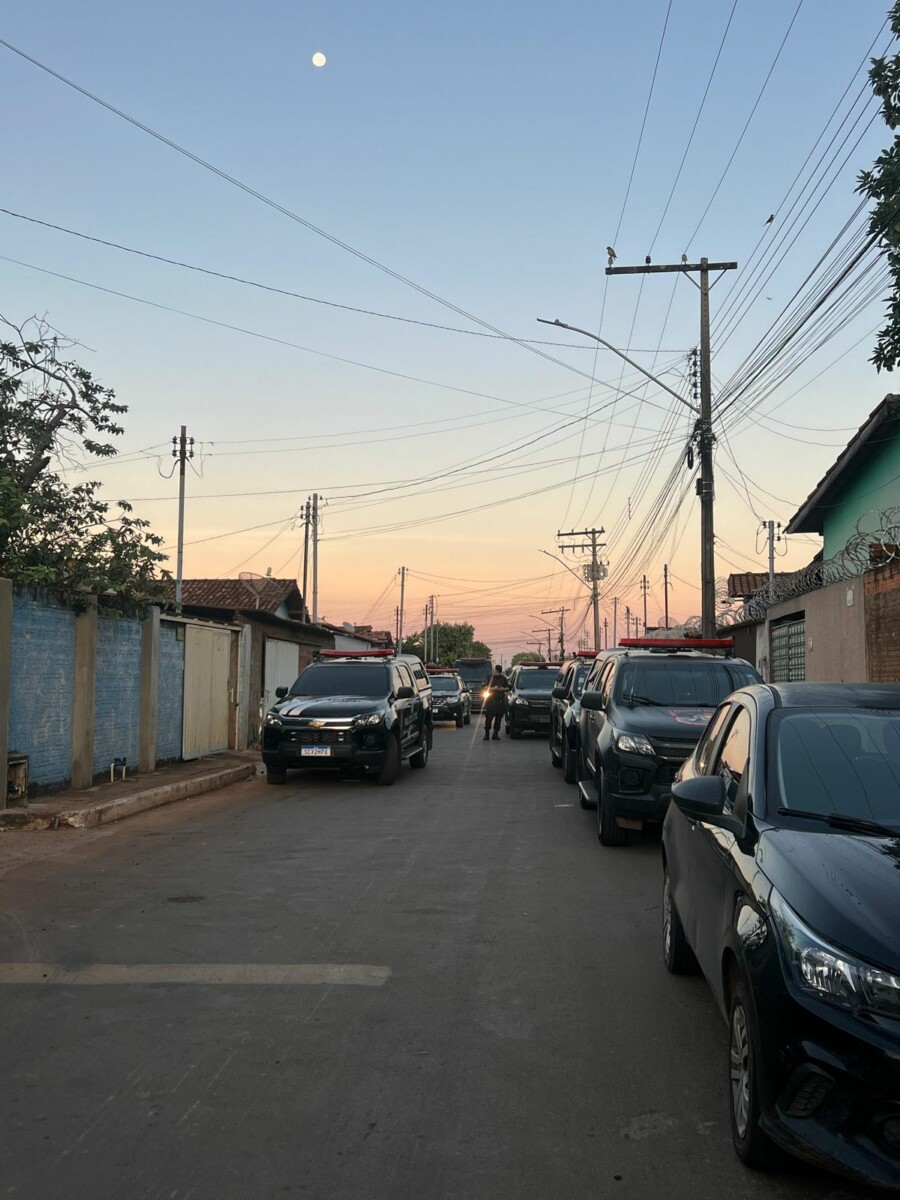 Polícia Civil e Polícia Militar fazem operação contra o tráfico de drogas em Morrinhos