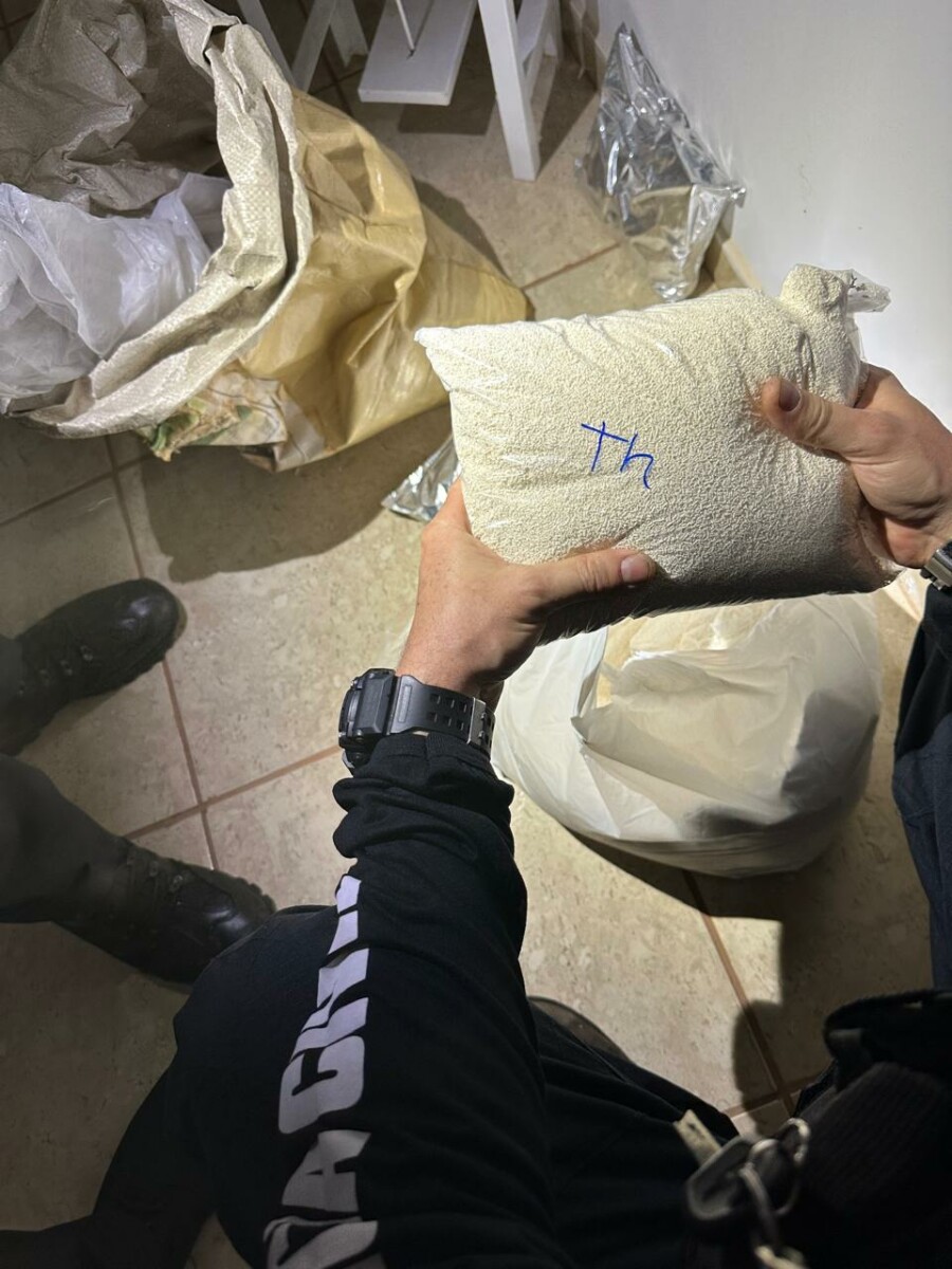 Operação Sanctus Ager, fase 3, fecha laboratório clandestino e prende investigado em Catalão