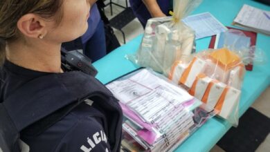 Operação cumpre buscas em clínica estética onde pacientes sofreram lesões, em Goiânia