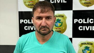 Polícia Civil prende dois envolvidos em golpe contra dono de distribuidora na venda de freezer, em Aparecida