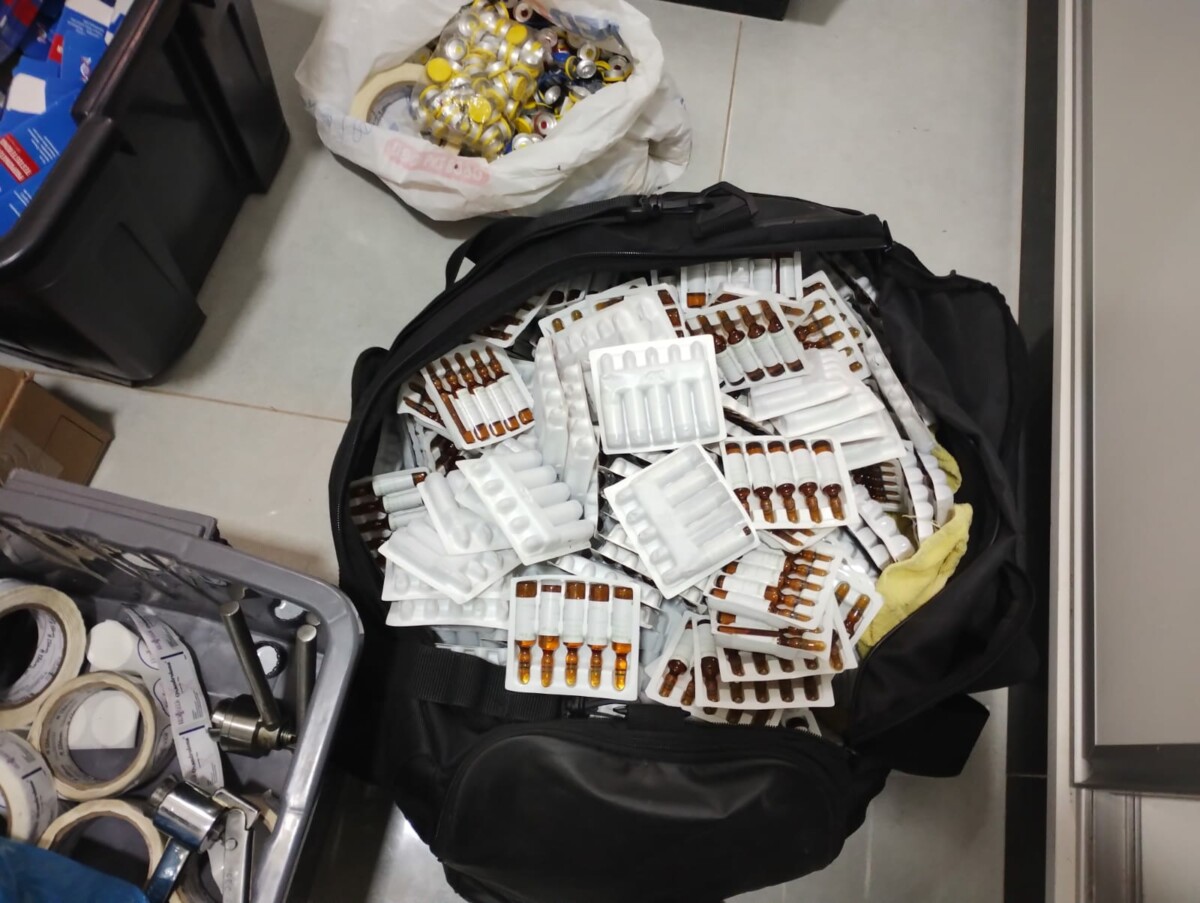 Operação conjunta da PC e Vigilância Sanitária apreendem medicamentos controlados e anabolizantes com educador físico e nutricionista, em Goiânia