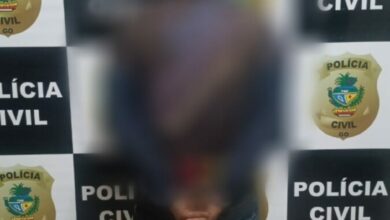 Homem é preso em flagrante