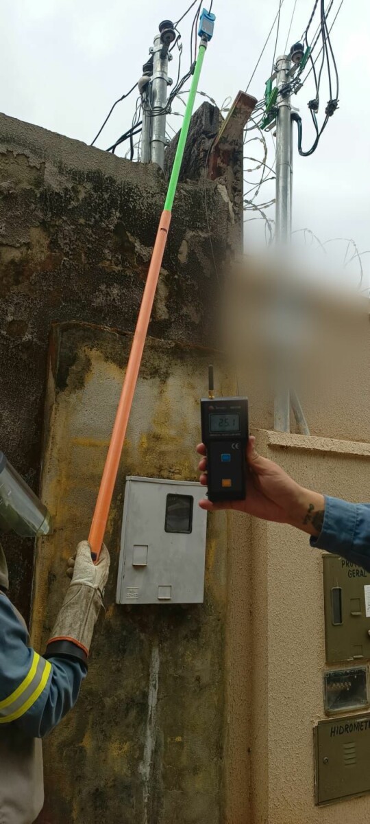 Equipes prendem em flagrante suspeito de furtar energia em lavanderia de Goiânia