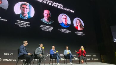 Delegado da PCGO representfaz palestra durante evento sobre criptomoedas em Dubai