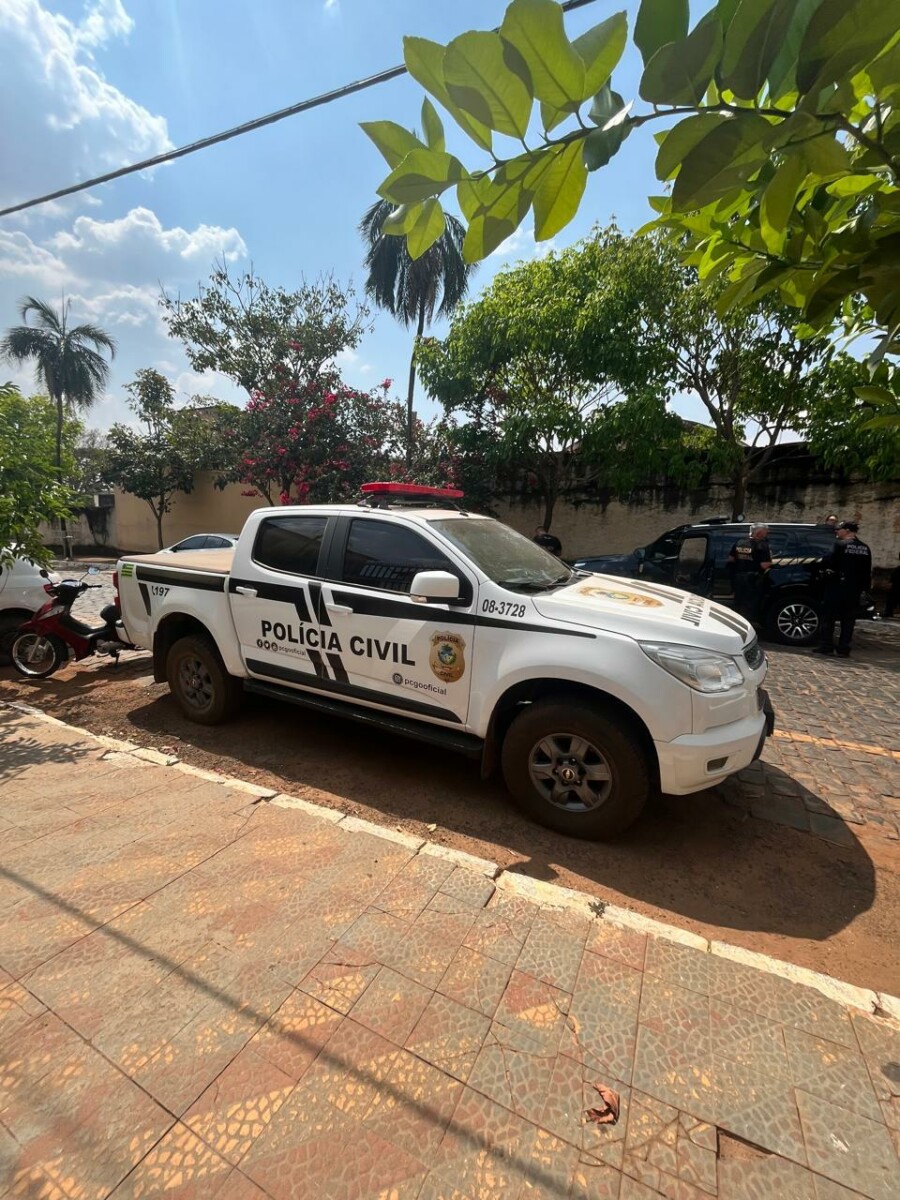 Polícia Civil investiga e prende preventivamente líder religioso por estu