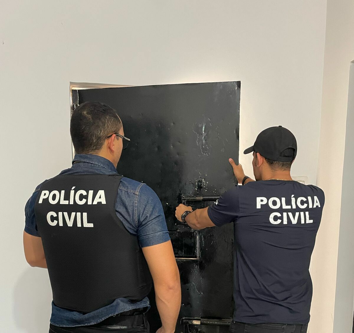 Homem é preso em fazenda após praticar violência doméstica, em Santa Terezinha