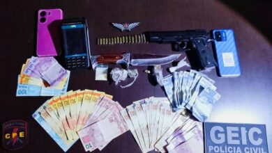 PCGO e PMGO prendem família em Iporá por tráfico de drogas