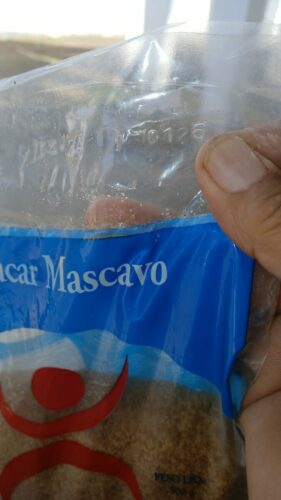 PCGO prende empresário por venda de produtos vencidos em supermercado de Porangatu