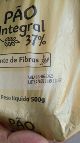 PCGO prende empresário por venda de produtos vencidos em supermercado de Porangatu