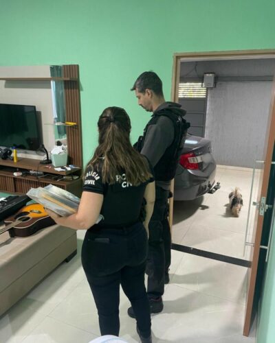 Polícia Civil apreende com adolescente celulares com centenas de imagens de pornografia infantil em Nova Glória