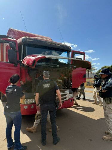 PCGO recebe instrução da PRF sobre abordagem veicular em Jataí