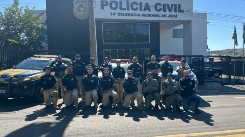 PCGO recebe instrução da PRF sobre abordagem veicular em Jataí
