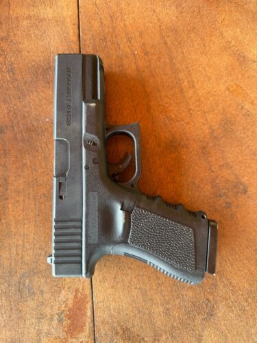 PCGO cumpre mandado e apreende armas de pressão em Anicuns por ameaça contra familiar