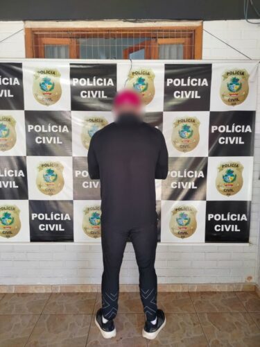 PCGO prende homem em flagrante por falsificação de diploma universitário em Aparecida de Goiânia