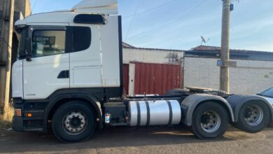 Polícia Civil intercepta caminhão e prende motorista armado e embriagado