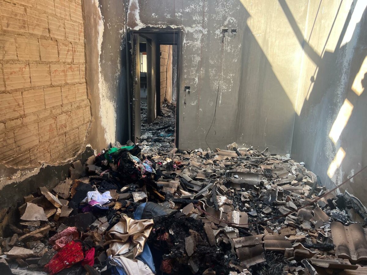 PCGO prende homem e busca dois foragidos por incendiar casa de mulher em Santa Helena após separação familiar