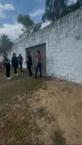 PCGO prende sócio e funcionários de clínica clandestina que mantinha pacientes em cárcere privado