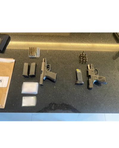 PCGO prende empresário por furto de módulos de caminhão e apreende armas e munições