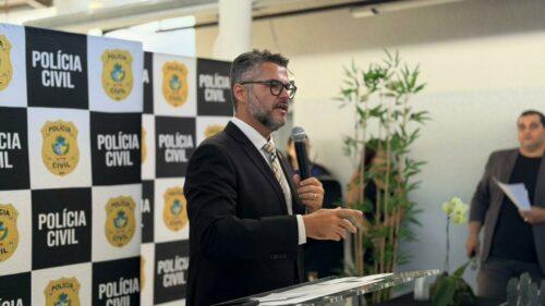 PCGO realiza cerimônia de revitalização da Central Geral de Flagrantes de Goiânia e homenageia policiais civis