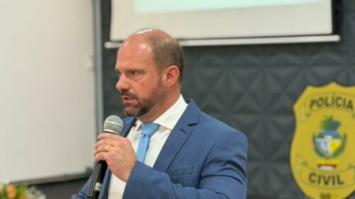 Direção da PCGO realizada cerimônia de homenagem aos policiais civis aposentados entre junho e outubro de 2025