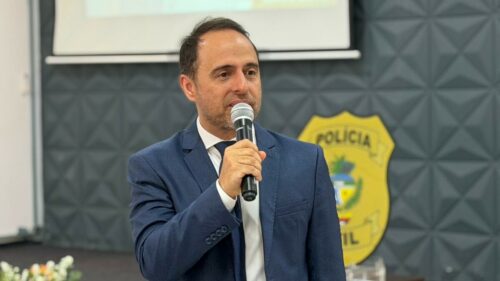 Direção da PCGO realizada cerimônia de homenagem aos policiais civis aposentados entre junho e outubro de 2025