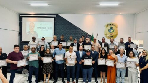 Direção da PCGO realizada cerimônia de homenagem aos policiais civis aposentados entre junho e outubro de 2025