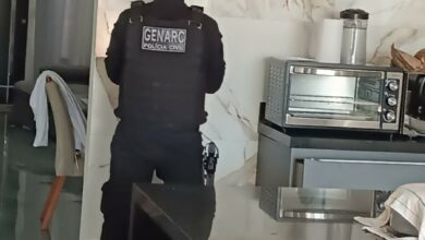 PCGO apreende materiais ligados ao tráfico durante Operação Narke em Águas Lindas de Goiás