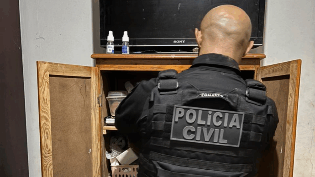 PCGO prende suspeitos de furtar e revender equipamentos de internet; prejuízo ultrapassa R$ 2 milhões