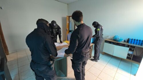 Operação Dark Business desarticula grupo criminoso que movimentou mais de R$ 10 milhões com golpes em compradores de veículos pela internet