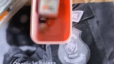 PCGO e PMGO apreendem grande quantidade de medicamentos ilegais para emagrecimento e prendem duas mulheres em Chapadão do Céu