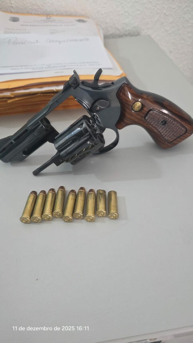 PCGO prende dois investigados por homicídio ocorrido em estabelecimento comercial de Padre Bernardo